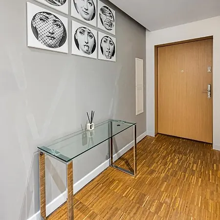 Baltiq Plaza - Billberry Apartment