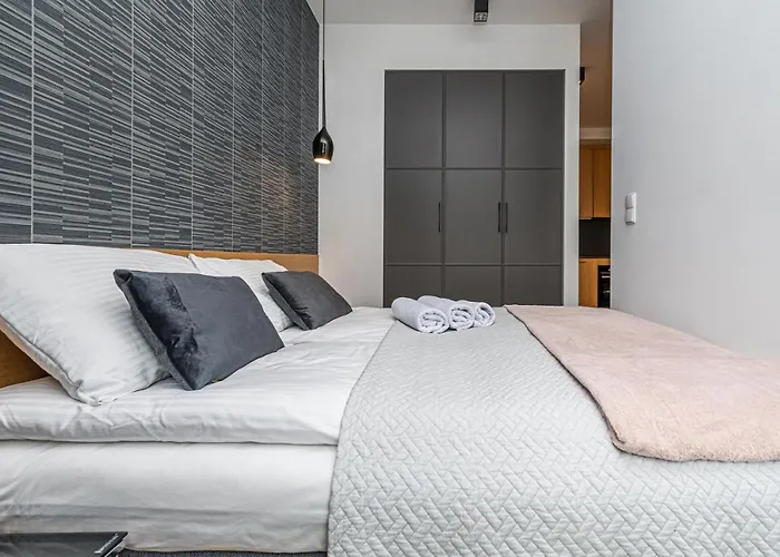 Baltiq Plaza - Billberry *